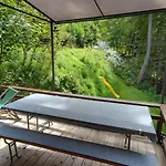 木屋 Petit Rustique Et Bucolique Bovernier