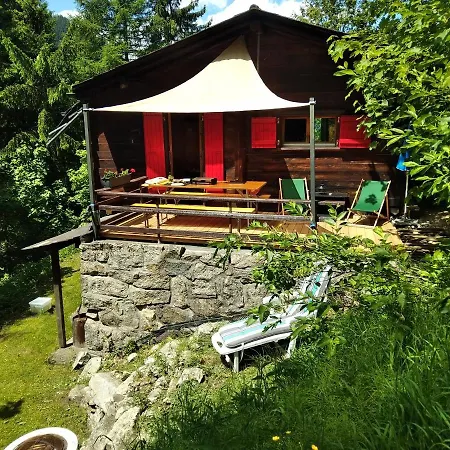 Petit Rustique Et Bucolique Chalet *