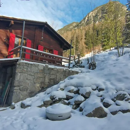 Chalet Petit Rustique Et Bucolique Bovernier