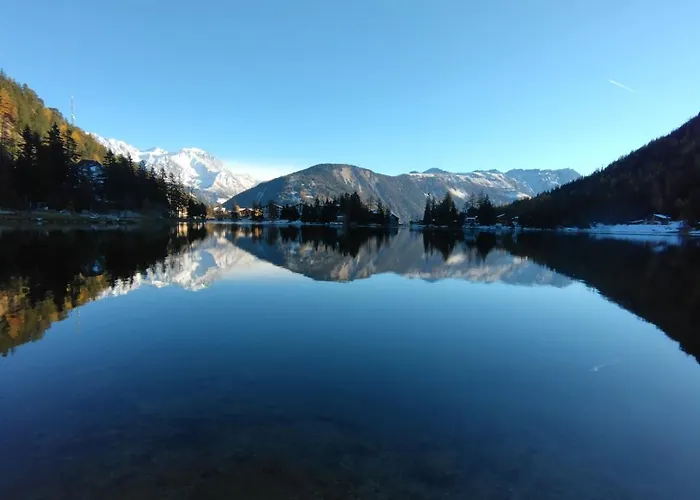 Petit Rustique Et Bucolique